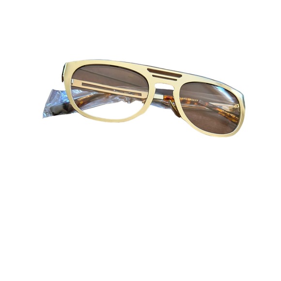 Coco and Breezy Richfield Eye Glass Frames / Sunglasses: Bold & Edgy Aesthetics - Picture 13 of 15